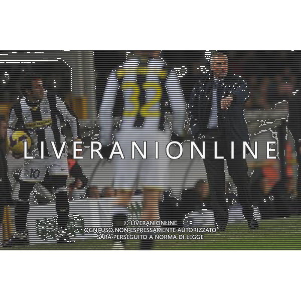 4-2-2009 Torino Sport Calcio Juventus Napoli Coppa Italia Tim 2008/2009 Nella foto: alessandro del piero-marco marchionni e eddy reja ph.viganti/ag.aldo liverani sas