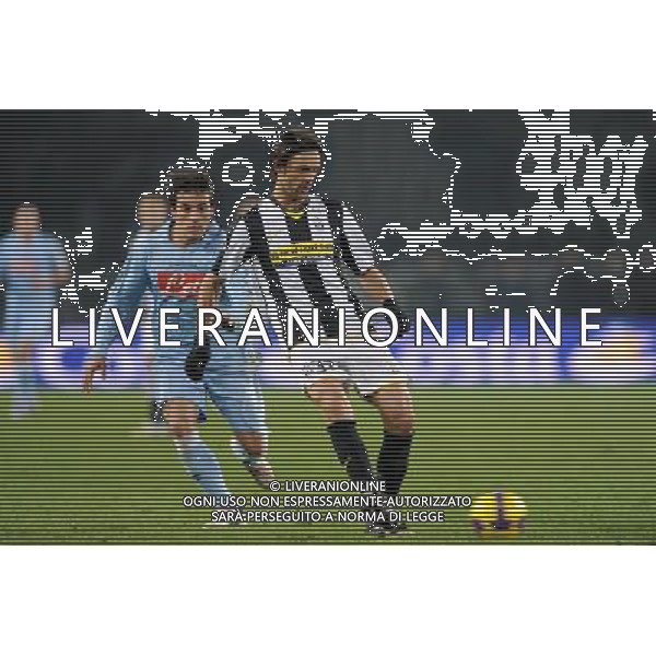 4-2-2009 Torino Sport Calcio Juventus Napoli Coppa Italia Tim 2008/2009 Nella foto: ezquiel lavezzi e nicola legrottaglie ph.Viganti/AG.ALDO LIVERANI SAS