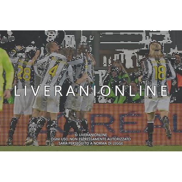 4-2-2009 Torino Sport Calcio Juventus Napoli Coppa Italia Tim 2008/2009 Nella foto: esultanza finale della juventus ph.Viganti/AG.ALDO LIVERANI SAS