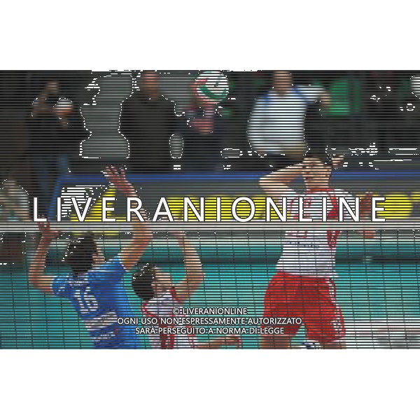 ©Alessandro Falzone/Press Photo Cuneo 08-02- 2009 Bre Banca Lannutti Cuneo - Lube Banca Marche Macerata 7^ giornata di ritorno della Regular Season Nella foto: Podrascanin ag aldo liverani