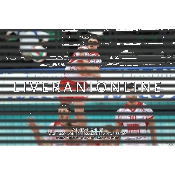 ©Alessandro Falzone/Press Photo Cuneo 08-02- 2009 Bre Banca Lannutti Cuneo - Lube Banca Marche Macerata 7^ giornata di ritorno della Regular Season Nella foto: Podrascanin ag aldo liverani