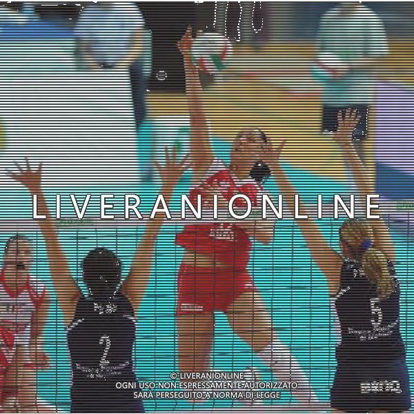 Findomestic Coppa Italia A1 di Volley Femminile Finale Eboli(SA) - 08.02.2009 Scavolini Pesaro-Asystel Volley Novara Nella Foto:COSTAGRANDE /Ph.Vitez-Ag. Aldo Liverani