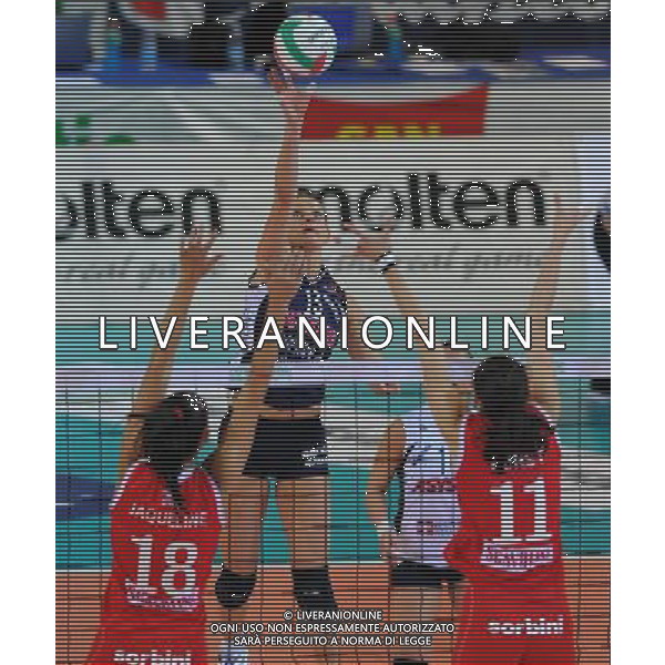 Findomestic Coppa Italia A1 di Volley Femminile Finale Eboli(SA) - 08.02.2009 Scavolini Pesaro-Asystel Volley Novara Nella Foto:OSMOKROVIC /Ph.Vitez-Ag. Aldo Liverani