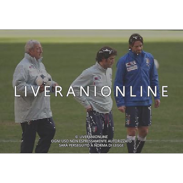 MILANO 9/2/2009 STADIO GIUSEPPE MEAZZA ALLENAMENTO DELLA NAZIONALE ITALIANA PRIMA DELL\' INCONTRO AMICHEVOLE CON IL BRASILE A LONDRA NELLA FOTO MARCELLO LIPPI., CIRO FERRARA E NICOLA LEGROTTAGLIE FOTO ROMANO/AG ALDO LIVERANI