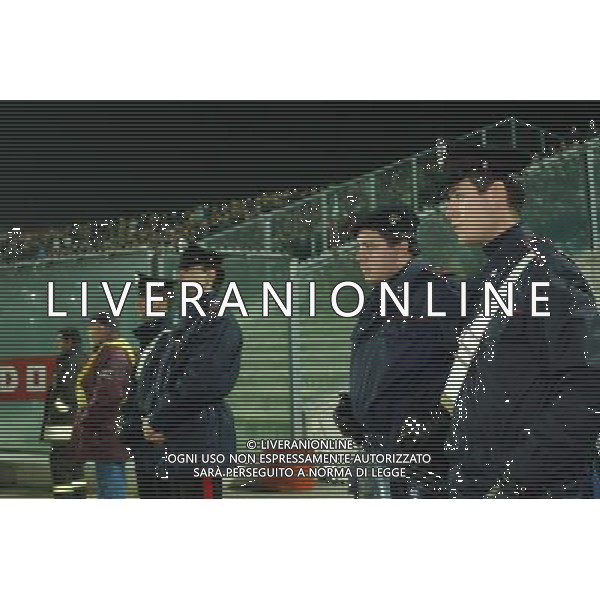 ANCONA 16/11/2003 ITALIA-ROMANIA AMICHEVOLE NELLA FOTO I CARABINIERI A BORDO CAMPO* FOTO ALDO LIVERANI