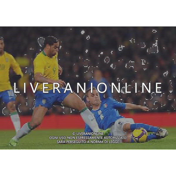 Amichevole Internazionale Londra - 10.02.2009 Brasile-Italia Nella Foto: ADRIANO E DANIELE DE ROSSI /Ph.Vitez-Ag. Aldo Liverani