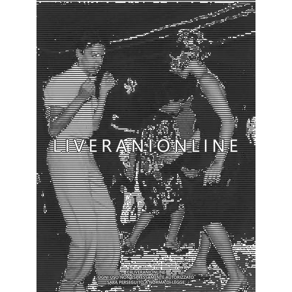 ARCHIVIO ALDO LIVERANI S A S NELLA FOTO MASSIMO MORATTI MENTRE BALLA AG ALDO LIVERANI