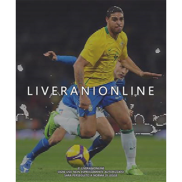 Amichevole Internazionale Londra - 10.02.2009 Brasile-Italia Nella Foto:ADRIANO /Ph.Vitez-Ag. Aldo Liverani