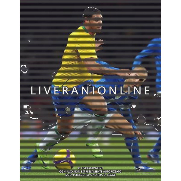 Amichevole Internazionale Londra - 10.02.2009 Brasile-Italia Nella Foto:ADRIANO /Ph.Vitez-Ag. Aldo Liverani