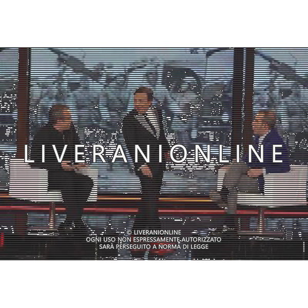 MILANO 11 FEBBRAIO 2009 TRASMISSIONE CHIAMBRETTI NIGHT NELLA FOTO: PIERO CHIAMBRETTI CLAUDIO AMENDOLA E PAOLO DI CANIO PH FRANCESCO BONFANTI-AG ALDO LIVERANI