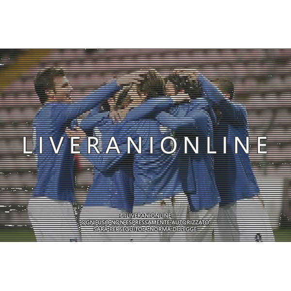 TRIESTE 11/02/2009 GARA AMICHEVOLE ITALIA-SVEZIA UNDER 21 NELLA FOTO:L\'ESULTANZA DOPO IL GOL DI ROBERT ACQUAFRESCA FOTO PAOLA GARBUIO/AG.ALDO LIVERANI