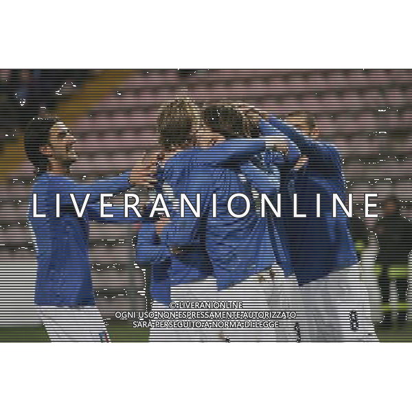 TRIESTE 11/02/2009 GARA AMICHEVOLE ITALIA-SVEZIA UNDER 21 NELLA FOTO:L\'ESULTANZA DOPO IL GOL DI ROBERT ACQUAFRESCA FOTO PAOLA GARBUIO/AG.ALDO LIVERANI