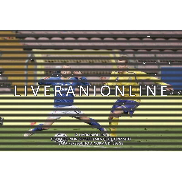 TRIESTE 11/02/2009 GARA AMICHEVOLE ITALIA-SVEZIA UNDER 21 NELLA FOTO:GIOVINCO SEBASTIAN E BENGTSSON FOTO PAOLA GARBUIO/AG.ALDO LIVERANI