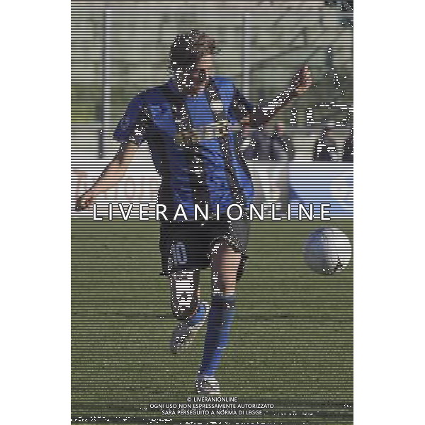 VIAREGGIO, 9 FEBBRAIO 2009 TORNEO DI VIAREGGIO \'COPPA CARNEVALE\' 2009 INTER QUEENS PARK RANGERS NELLA FOTO: ANTONIO ESPOSITO FOTO AG. A. LIVERANI SAS