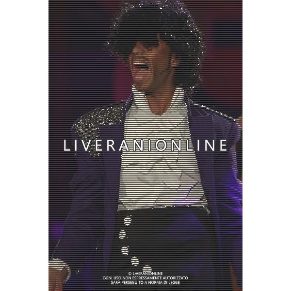 \' CHIAMBRETTI NIGHT\' NELLA FOTO: JONATHAN KASHANIAN nella parte del cantante Prince © ANTONIO SORANO - AG. ALDO LIVERANI SAS