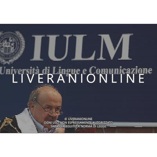 MILANO 16 FEBBRAIO 2009 UNIVERSITA\' IULM CERIMONIA DI APERTURA DELL\'ANNO ACCADEMICO 2008/2009 ALLO IULM E CONSEGNA LAURA HONORIS CAUSA A MAURIZIO COSTANZO. NELLA FOTO: MAURIZIO COSTANZO PH FRANCESCO BONFANTI-AG ALDO LIVERANI