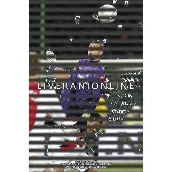 FIRENZE, 19 FEBBRAIO 2009 TERZO TURNO COPPA UEFA FIORENTINA AJAX AMSTERDAM NELLA FOTO: FELIPE MELO E URBY EMANUELSON FOTO AG. A. LIVERANI SAS
