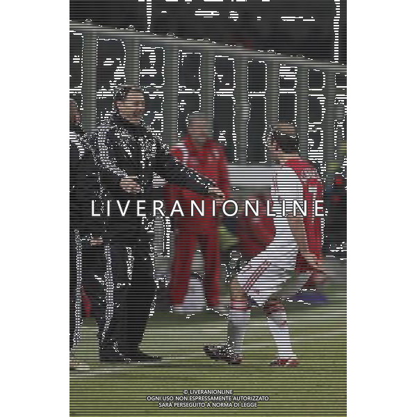 FIRENZE, 19 FEBBRAIO 2009 TERZO TURNO COPPA UEFA FIORENTINA AJAX AMSTERDAM NELLA FOTO: L\'ESULTANZA DI KENNEDY BAKIRCIOGLU DOPO IL GOL DELL\'1-0 CON MARCO VAN BASTEN FOTO AG. A. LIVERANI SAS