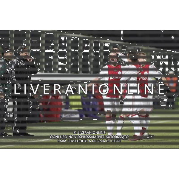 FIRENZE, 19 FEBBRAIO 2009 TERZO TURNO COPPA UEFA FIORENTINA AJAX AMSTERDAM NELLA FOTO: L\'ESULTANZA DI KENNEDY BAKIRCIOGLU DOPO IL GOL DELL\'1-0 CON LA SQUARDA FOTO AG. A. LIVERANI SAS