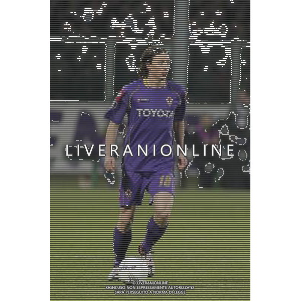 FIRENZE, 19 FEBBRAIO 2009 TERZO TURNO COPPA UEFA FIORENTINA AJAX AMSTERDAM NELLA FOTO: RICCARDO MONTOLIVO FOTO AG. A. LIVERANI SAS