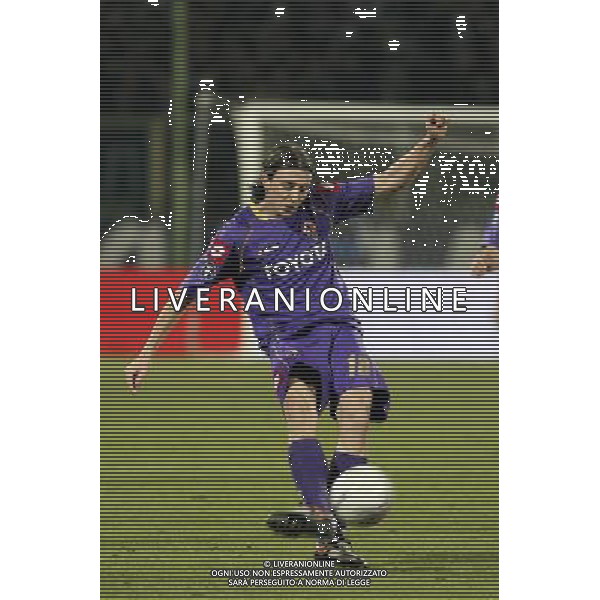 FIRENZE, 19 FEBBRAIO 2009 TERZO TURNO COPPA UEFA FIORENTINA AJAX AMSTERDAM NELLA FOTO: RICCARDO MONTOLIVO FOTO AG. A. LIVERANI SAS