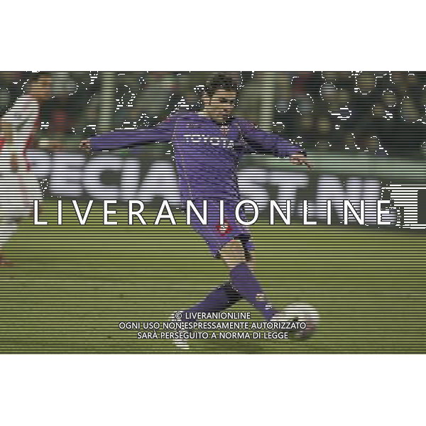 FIRENZE, 19 FEBBRAIO 2009 TERZO TURNO COPPA UEFA FIORENTINA AJAX AMSTERDAM NELLA FOTO: ADRIAN MUTU FOTO AG. A. LIVERANI SAS
