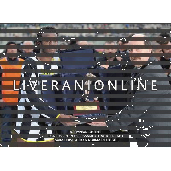 Viareggio Cup World Football Tournament 61°Coppa Carnevale Finale Viareggio - 23.02.2009 Juventus-Sampdoria Nella Foto: LA PREMIAZIONE DI DAUD CAPOCANNONIERE /Ph.Vitez-Ag. Aldo Liverani