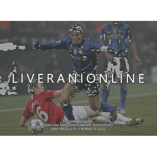 Milano 24-02-2009 Champions League 2008/09 Inter-Manchester United 0:0 nella foto javier zanetti e michael carrick ph marco luzzani/ag aldo liverani s.a.s.