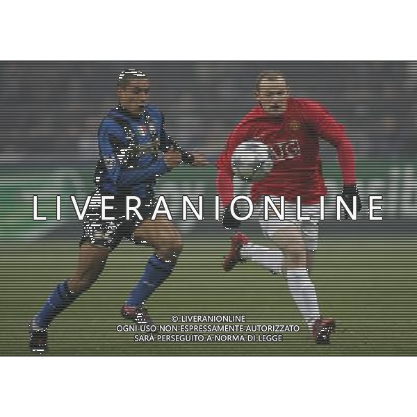 Milano 24-02-2009 Champions League 2008/09 Inter-Manchester United 0:0 nella foto ivan ramiro cordoba e wayne rooney ph marco luzzani/ag aldo liverani s.a.s.