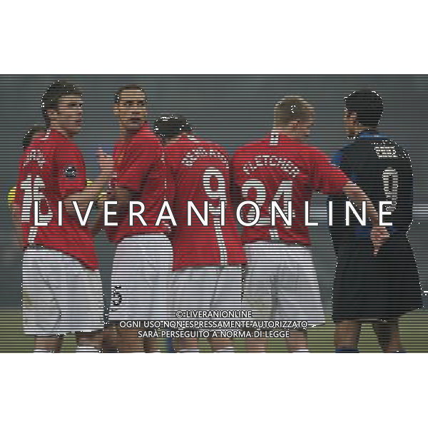 Milano 24/02/2009 Calcio Champions League 2008-2009 Inter-Manchester United Nella foto la barriera del Manchester United Foto Luca Ghidoni/ag ALDO LIVERANI SAS