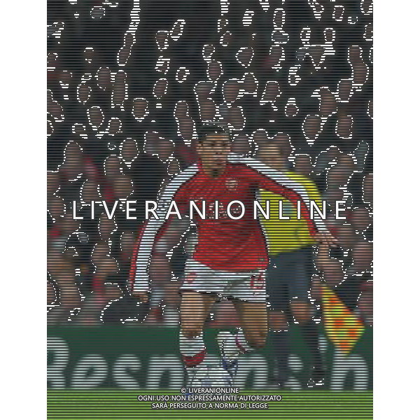 Champions League 2008/2009 Ottavi di Finale - Andata Londra - 24.02.2009 Arsenal-Roma Nella Foto:DENILSON /Ph.Vitez-Ag. Aldo Liverani