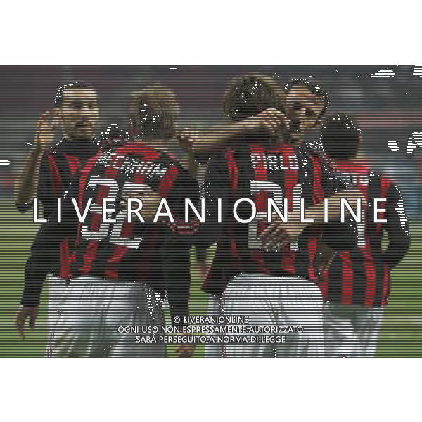 Milano 26-02-2009 coppa UEFA 2008/09 milan-werder brema 2:2 nella foto l\'esultanza di andrea pirlo dopo il gol con david beckham ph marco luzzani/ag aldo liverani s.a.s.