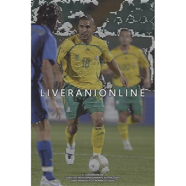 SIENA, 17 OTTOBRE 2007 CALCIO AMICHEVOLE ITALIA SUD AFRICA NELLA FOTO: DELRON BUCKLEY FOTO AG. A. LIVERANI