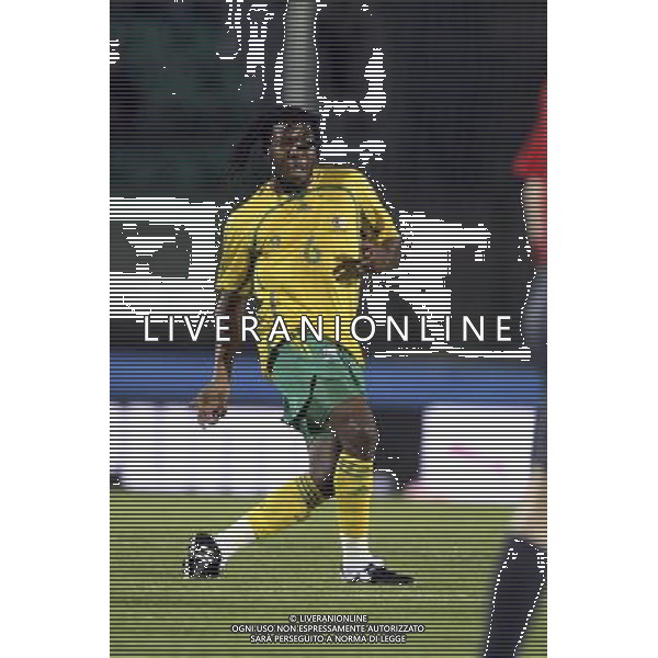 SIENA, 17 OTTOBRE 2007 CALCIO AMICHEVOLE ITALIA SUD AFRICA NELLA FOTO: MACBETH SIBAYA FOTO AG. A. LIVERANI