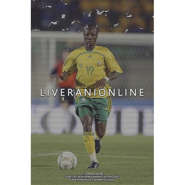 SIENA, 17 OTTOBRE 2007 CALCIO AMICHEVOLE ITALIA SUD AFRICA NELLA FOTO: TEKO MODISE FOTO AG. A. LIVERANI