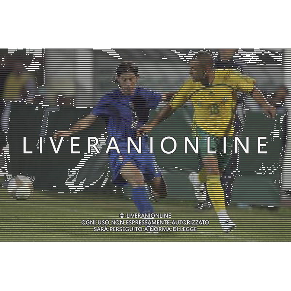 SIENA, 17 OTTOBRE 2007 CALCIO AMICHEVOLE ITALIA SUD AFRICA NELLA FOTO: PASQUALE FOGGI E DELRON BUCKLEY FOTO AG. A. LIVERANI