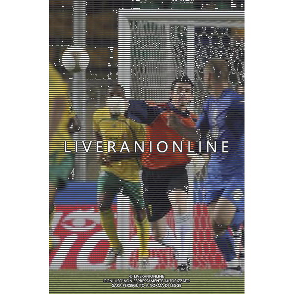 SIENA, 17 OTTOBRE 2007 CALCIO AMICHEVOLE ITALIA SUD AFRICA NELLA FOTO: ROWEN FERNANDEZ FOTO AG. A. LIVERANI