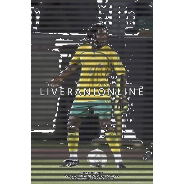 SIENA, 17 OTTOBRE 2007 CALCIO AMICHEVOLE ITALIA SUD AFRICA NELLA FOTO: MACBETH SIBAYA FOTO AG. A. LIVERANI