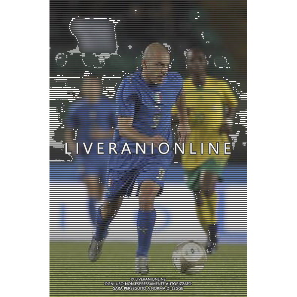 SIENA, 17 OTTOBRE 2007 CALCIO AMICHEVOLE ITALIA SUD AFRICA NELLA FOTO: ALESSANDRO ROSINA FOTO AG. A. LIVERANI