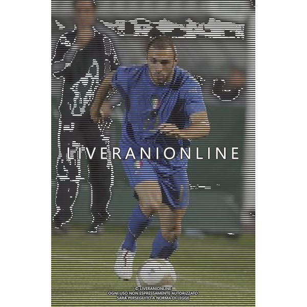 SIENA, 17 OTTOBRE 2007 CALCIO AMICHEVOLE ITALIA SUD AFRICA NELLA FOTO: ANDREA DOSSENA FOTO AG. A. LIVERANI