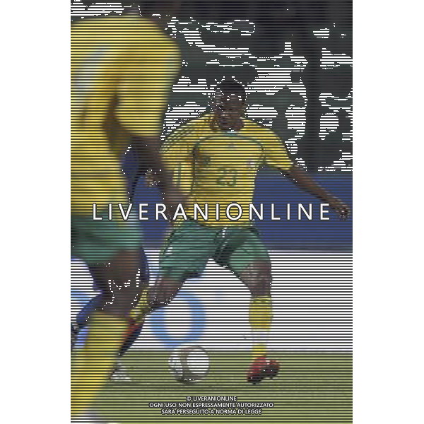 SIENA, 17 OTTOBRE 2007 CALCIO AMICHEVOLE ITALIA SUD AFRICA NELLA FOTO: FANTENI THEMBINKOSI FOTO AG. A. LIVERANI