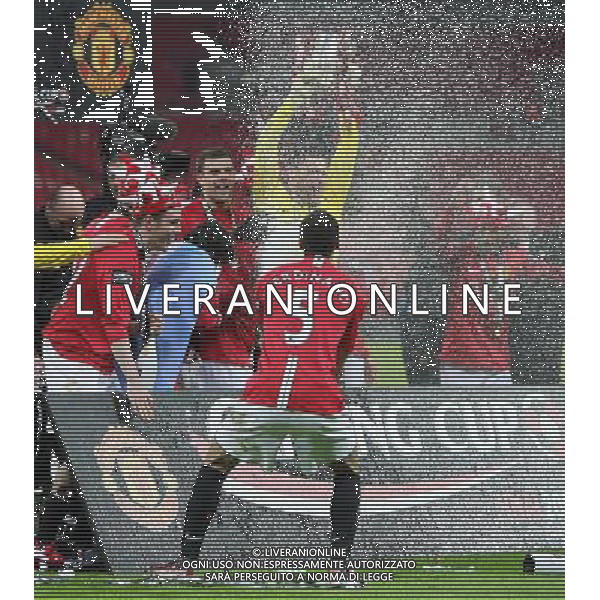 Manchester United vs Tottenham Hotspur fc for Carling Cuo Final at Wembley in London (UK) on 29/02/2008. NELLA FOTO IL MANCHESTER UNITED ALZA LA COPPA CURLING FOTO MARCELLO POZZETTI-AG ALDO IVERANI