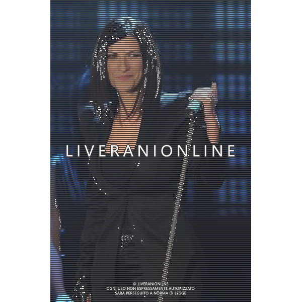 laura pausini milano 23-2-2009 x-factor © AG. ALDO LIVERANI SAS 