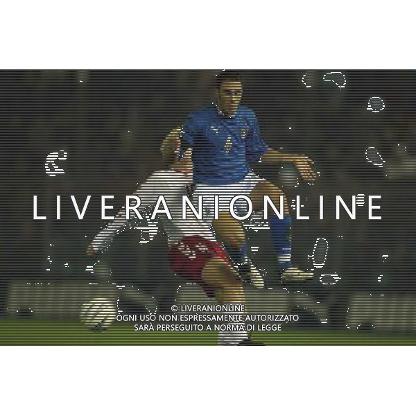 RIETI 19/11/2003 ITALIA-DANIMARCA UNDER 21 NELLA FOTO PAOLO CANNAVARO E MOLLER* FOTO ALDO LIVERANI