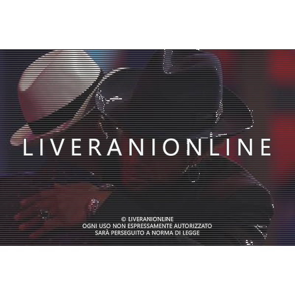 TRASMISSIONE TV: \' CHIAMBRETTI NIGHT\' NELLA FOTO: GARY DOURDAN ABBRACCIA JONATHAN KASHANIAN © ANTONIO SORANO - AG. ALDO LIVERANI SAS