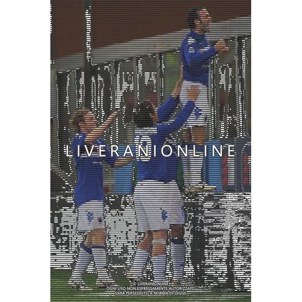 04-03-2009 Genova Sport Calcio Sampdoria Inter Semifinale Coppa Italia Tim 2008/2009 Nella foto: l\'Esultanza di giampaolo Pazzini dopo il gol ph.viganti/AGENZIA ALDO LIVERANI SAS