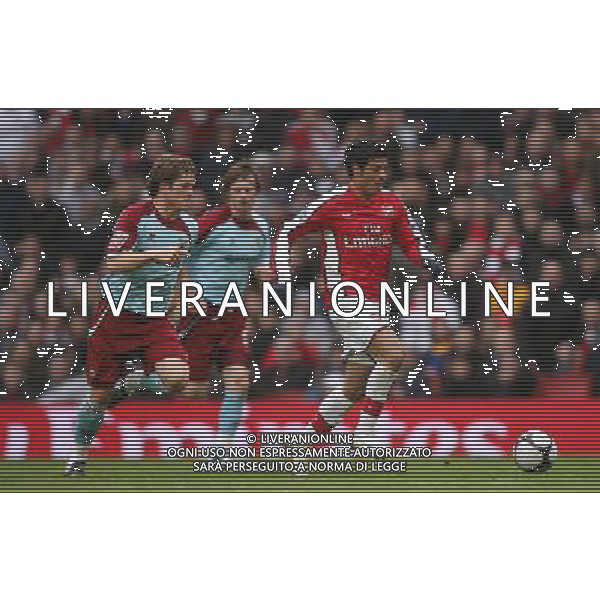 London, Date 08032009 Emirates Stadium The FA Cup sponsored by E.ON R5 Arsenal v Burnley IN THIS PICTURE: Carlos Vela of Arsenal scores the 1st goal 1-0 PH.ag ALDO LIVERANI SAS ONLY ITALY