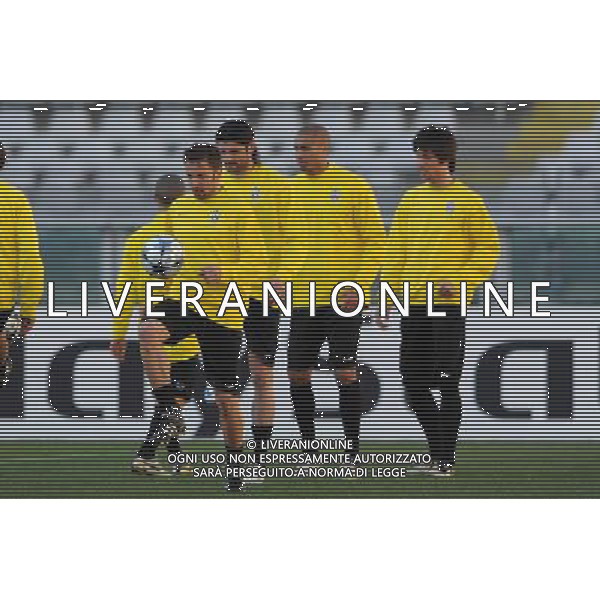 Allenamento juventus pre-gara champions 09-03-2009 Torino Nella foto: alessandro del piero e compagni in allenamento con vincenzo iaquinta, e david trezeguet ©Alessandro Falzone/Agenzia Aldo Liverani Sas