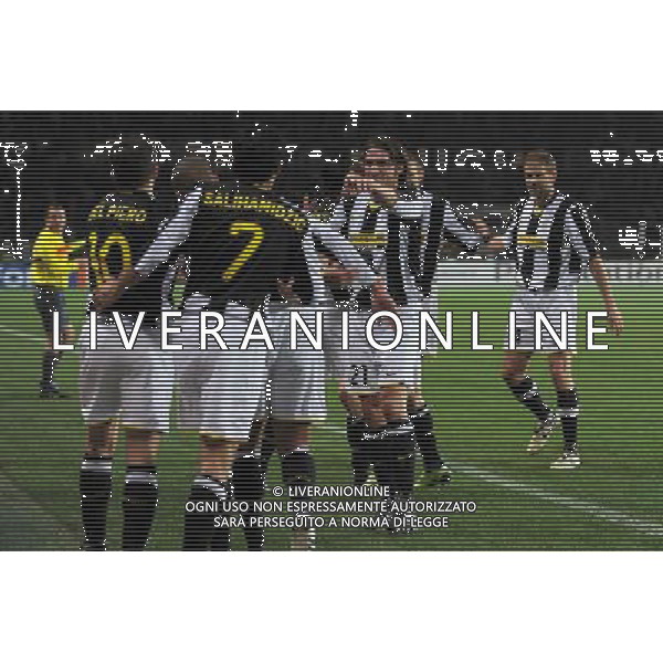 Juventus - Chelsea 10-03-2009 Ottavi di ritorno di Champions League 2008/2009 Nella foto: esultanza dopo il gol di vincenzo iaquinta del 1-0 ©Manuela Viganti/Agenzia Aldo Liverani Sas