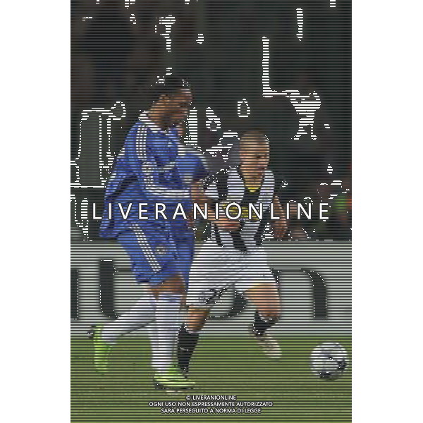 Juventus - Chelsea 10-03-2009 Ottavi di ritorno di Champions League 2008/2009 Nella foto: didier Drogba e Giovinco sebastian ©Manuela Viganti/Agenzia Aldo Liverani Sas